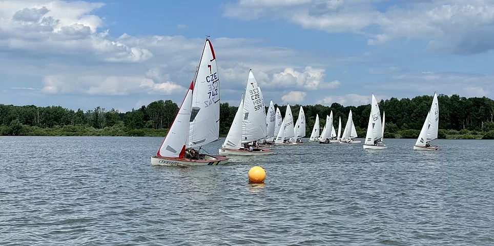 Jachting