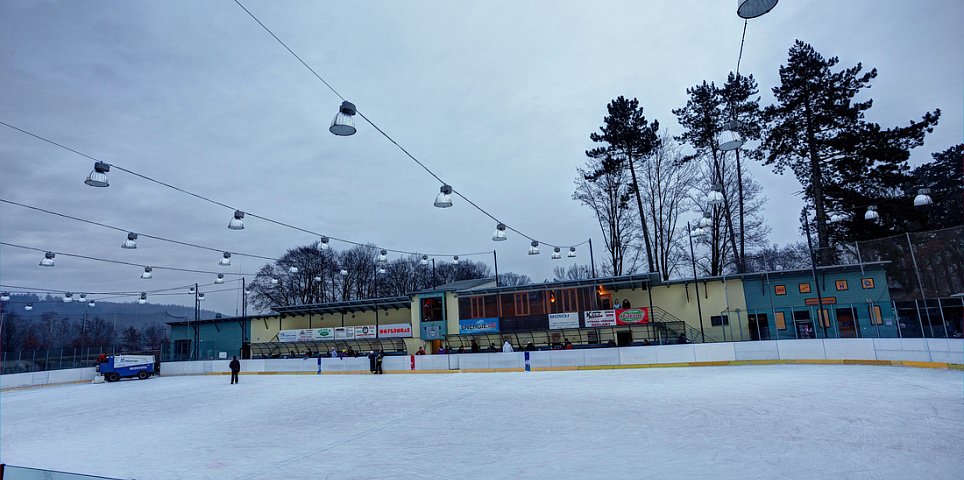 Bruslení, lední hokej