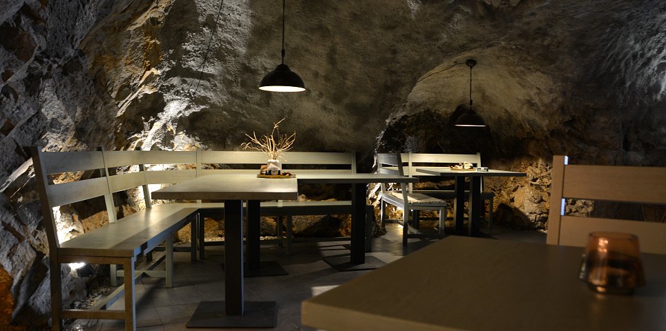 Cave restaurant